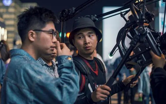 094ad75d4957804e2613129ed7482077.png 郑州宣传片拍摄制作:为什么要找专业的宣传片制作公司!