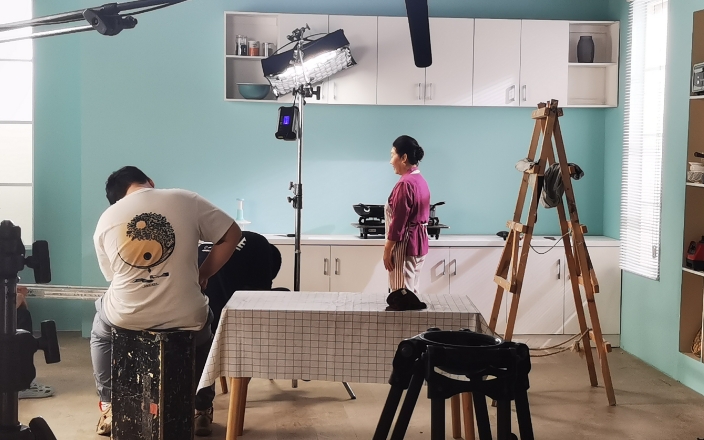 郑州宣传片制作多少钱：  不同类型的宣传片价格会差很多吗